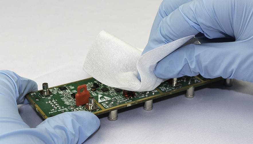 3 cleaning circuit board