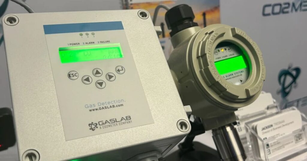 1 industrial gas leak detection in operation