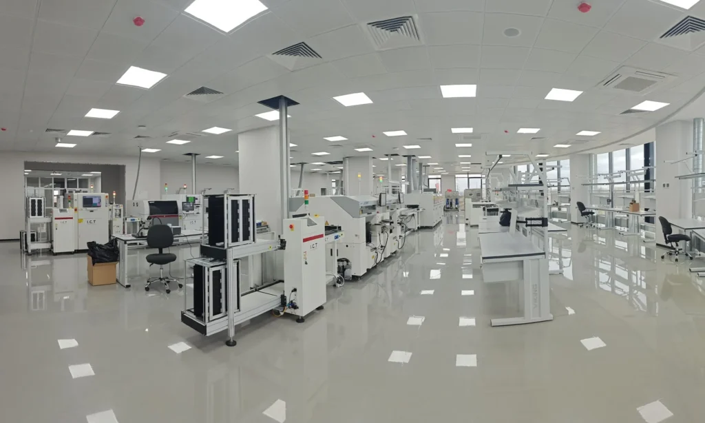 High-speed SMT assembly line used by top turnkey PCBA manufacturers in 2025